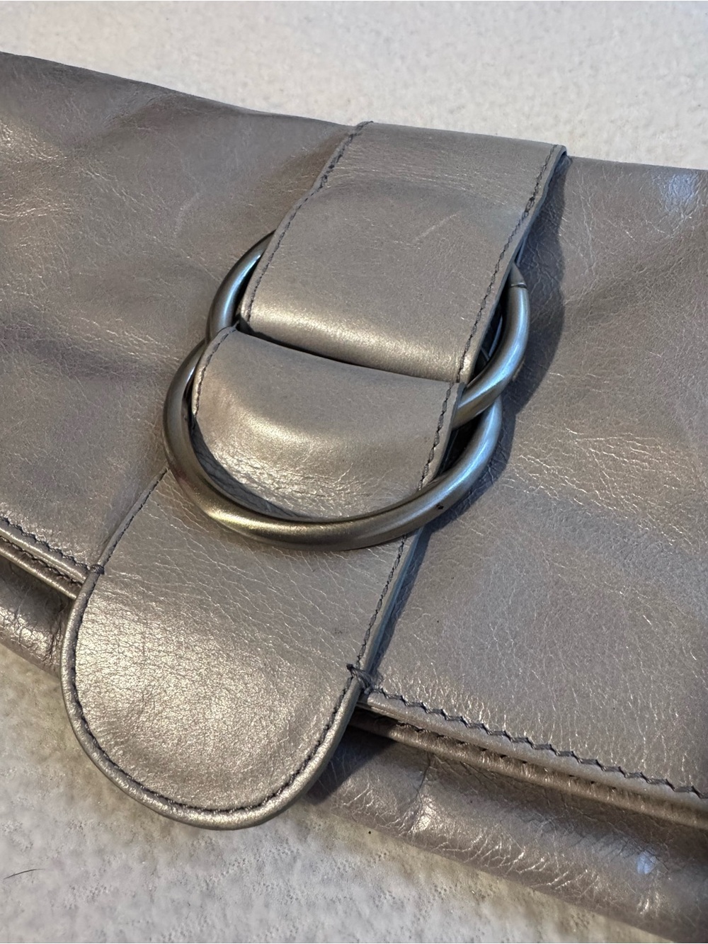 Hobo International Madeline Clutch silver metallic - Picture 2 of 12